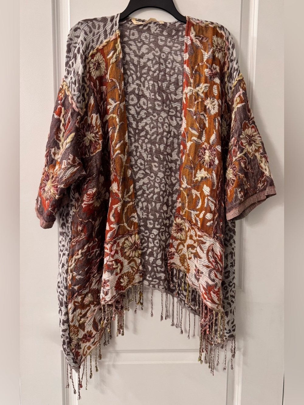 #z233 Soft Surroundings Pasha Multi-Color Mixed Print Fringed Textured Cardigan